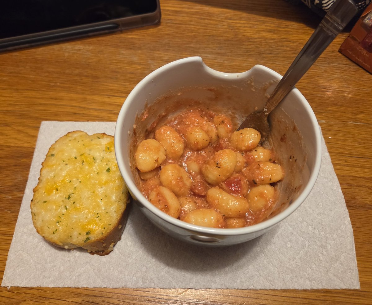 devilishcals's tweet image. gnocchi !!!