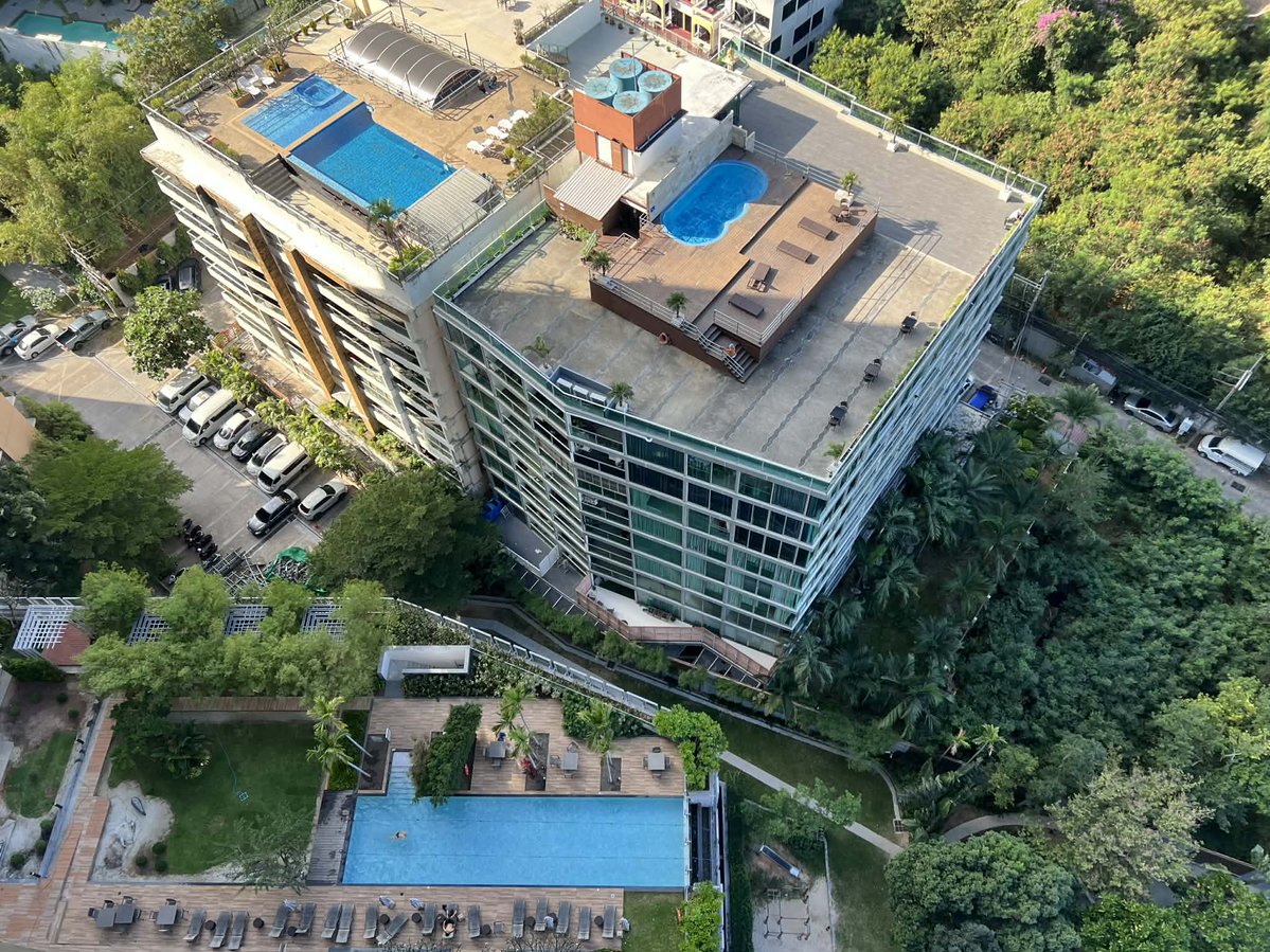 Өнөөдөр нилээн халах шинжтэй бууж жаахан сэлье дээ ..