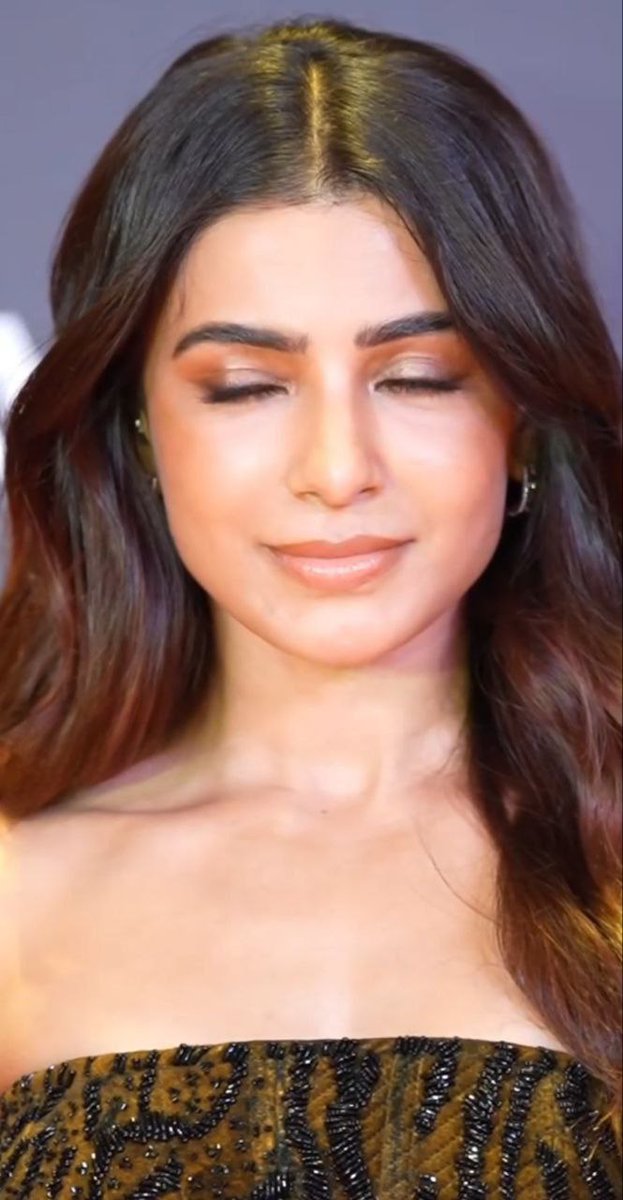 In my marriage <a href="/GoddessRenu01/">Mistress Renu</a>  won't give my keys back and put a vibrating buttplug😩
While I pose for a pic she turned me in high speed 😻😩 and I literally leak my juice and reach my orgasm 😩 in my marriage stage infront of my future wife and all relatives 🥺