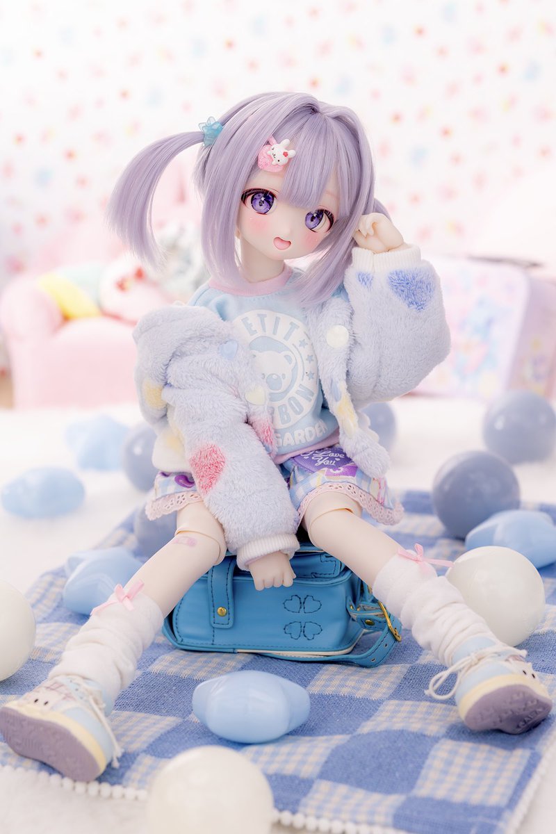 あけましておめでとうございます🎍
新年のご挨拶が遅くなりましたが、今年もよろしくお願いいたします。

今年は、女児っぽさを意識しながら
やさしくて、ちょっと甘い雰囲気の子たちをひとつひとつ大切に制作していきたいです。