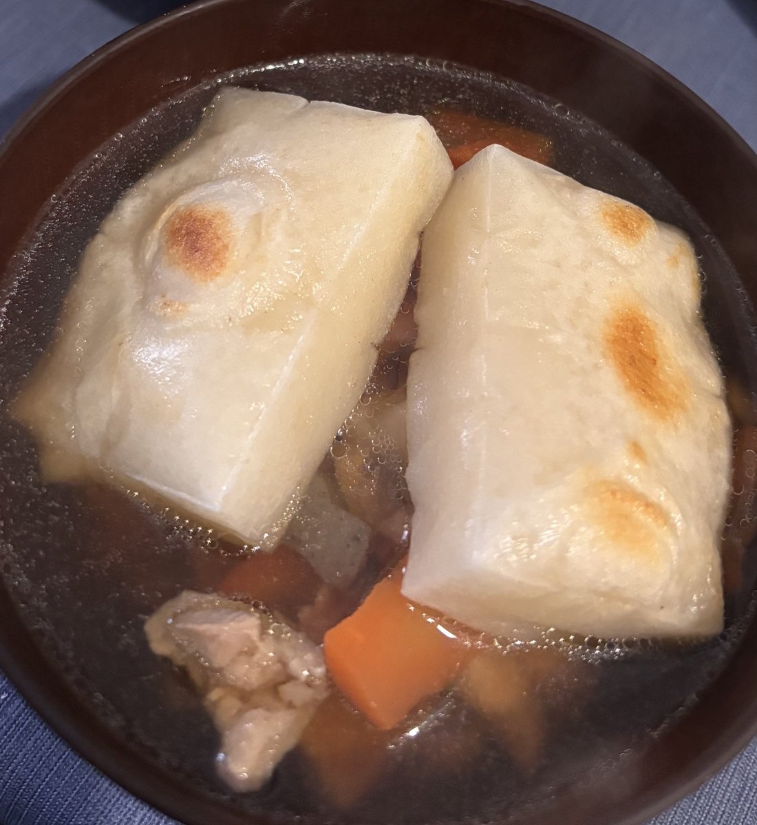 あけおめ！お雑煮作ったりしてました

2日と4日は18時から九龍おります👊👊👊