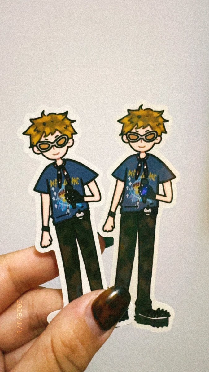 FishLin10's tweet image. 🖤20260110 金唱片應援🖤

最近阿姨我垂直入坑cortis馬丁，感謝 BON幫忙畫的腿比我命長的馬丁

找到我就可以領唷🤣