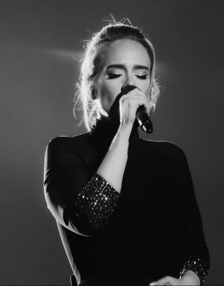 taydelenation24's tweet image. she definitely knows she’s mother