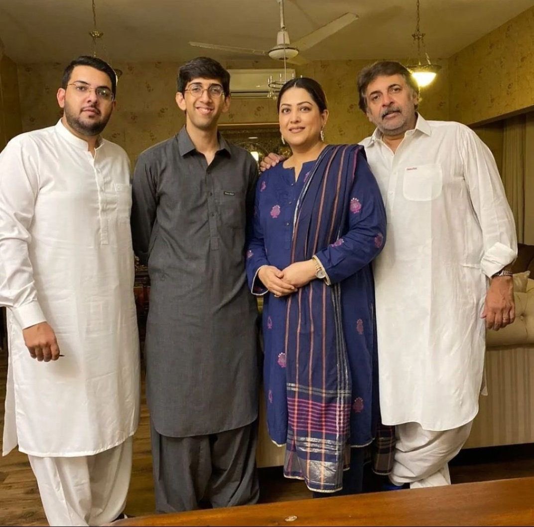 proud Father n Mother <a href="/ZorainNiz/">Zorain Nizamani</a> Fazila qazi n Qaiser khan