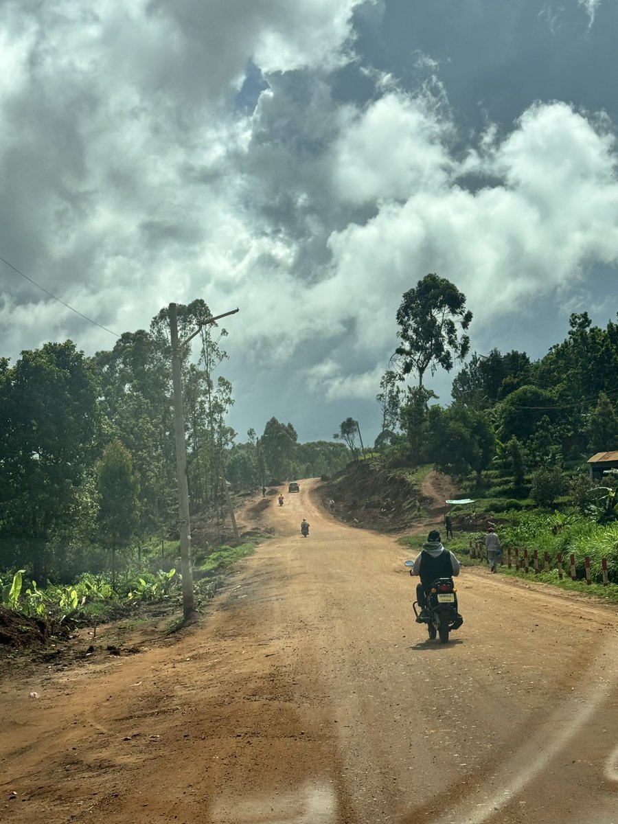 Update from December 17th 2025.

the construction of a the road has not started and no contractors nor machines are on site.