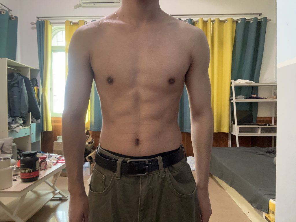 keleyy7's tweet image. 已练不欠 #健身 #薄肌 #广州