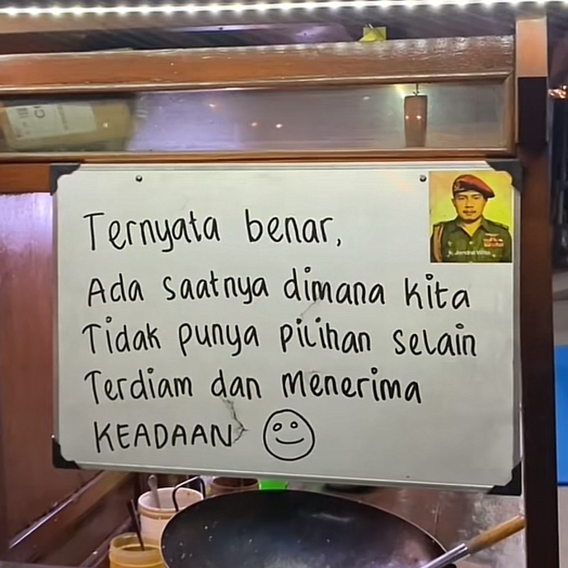 pocomnkg (@mhdarieff_) on Twitter photo 