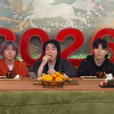 ♦︎あんこページ♦︎ 並べると左が目が潰れそうなくらい眩しくなるのオモロい