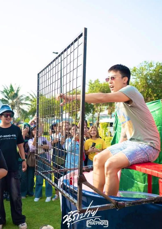 lalaloy8888's tweet photo. ตั้งใจปามากกก และตั้งใจไม่ให้โดนด้วยแหละ
… เราดูออก🤭😁🥰💚💛👉🏻👈🏻
#ป๊ายปายโอริโอ้ #นุ๊กธนดล #นุ๊กปาย #paipaiorio #NookThanadon #cnp_orio #NookPai #onthelast #richband https://t.co/Teex0uxFrh