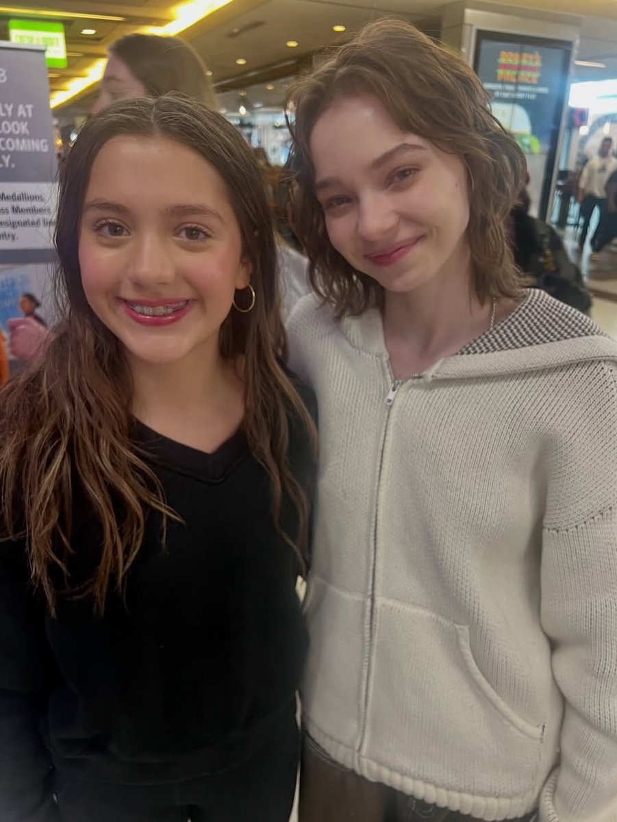 Emma Myers tweet media