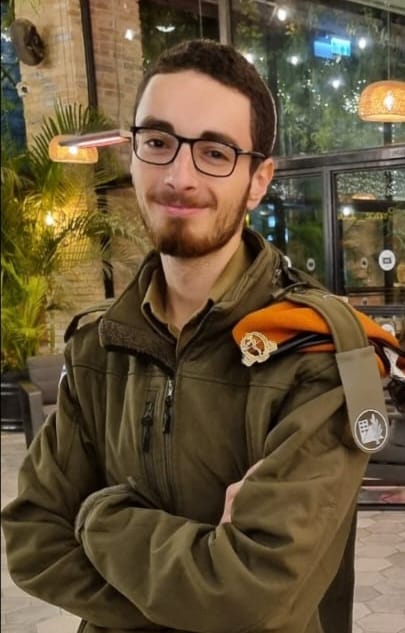 מפרסמת בשם משפחתו של דניאל שמבקשת שתתרמו דם לזכרו:

דניאל יהודה פרידמן ז"ל היה חייל מצטיין. שקט, צנוע, אשר שירת כחובש מסור בבסיס חיל הרפואה בפיקוד העורף. במסגרת תפקידו הוא  יזם והוביל בהצלחה פרויקטים שונים, זכה להערכה רבה של מפקדיו והיה אהוב מאוד בבסיס.
דניאל נפטר מספר ימים לפני