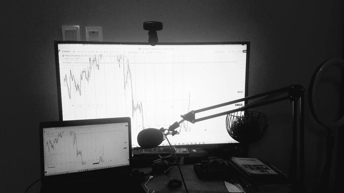 SolomonJude8's tweet photo. Happy New Year, beautiful people.

This year, I’m choosing to be more active and intentional on my socials.

I’ll be sharing updates, lessons, and insights around earning online.. maybe even your first $100

I’ll also be documenting my trading journey and sharing the step-by-step https://t.co/tozqbl9xDD