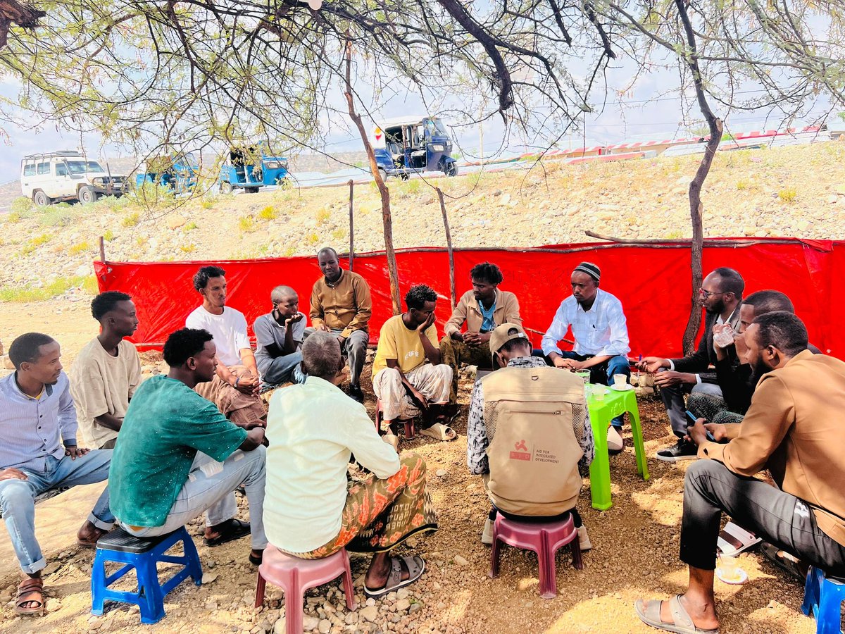 AidforIDev's tweet photo. The AID team conducted a focus group discussion in Goljano Woreda as part of the Youth Initiative for Employment, Livelihood, and Dignity (YIELD) Program. The YIELD Program is supported by the Mastercard Foundation through ESDA.

#MCF
#ESDA 
#YIELDProgram
#AID 
#Goljano https://t.co/o0171GO2Ci