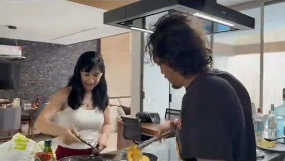 preparando el desayuno juntos 🫠