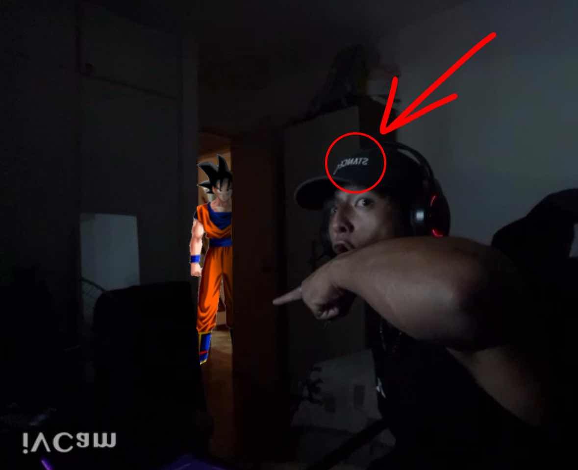 #200PesosTiradosEnElPiso