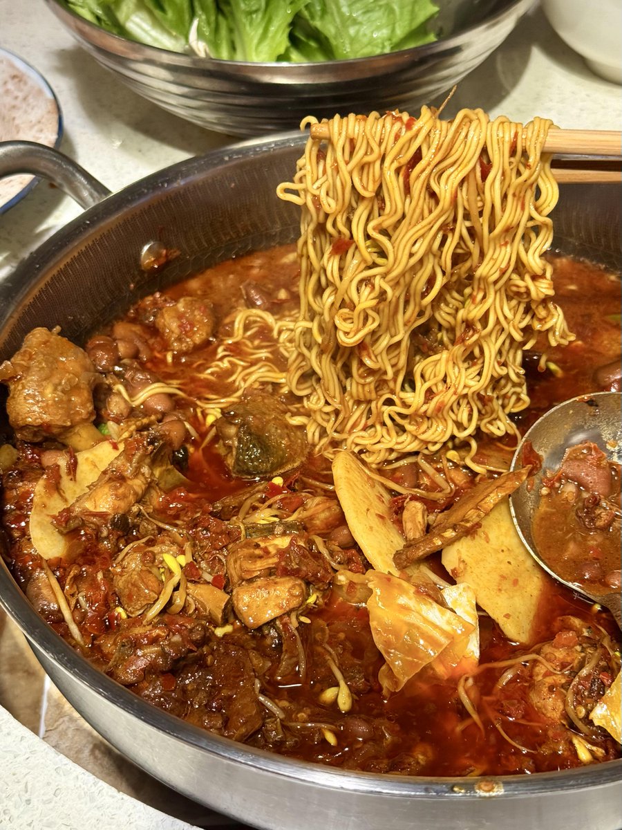 xue Wang (互fo互赞) tweet media