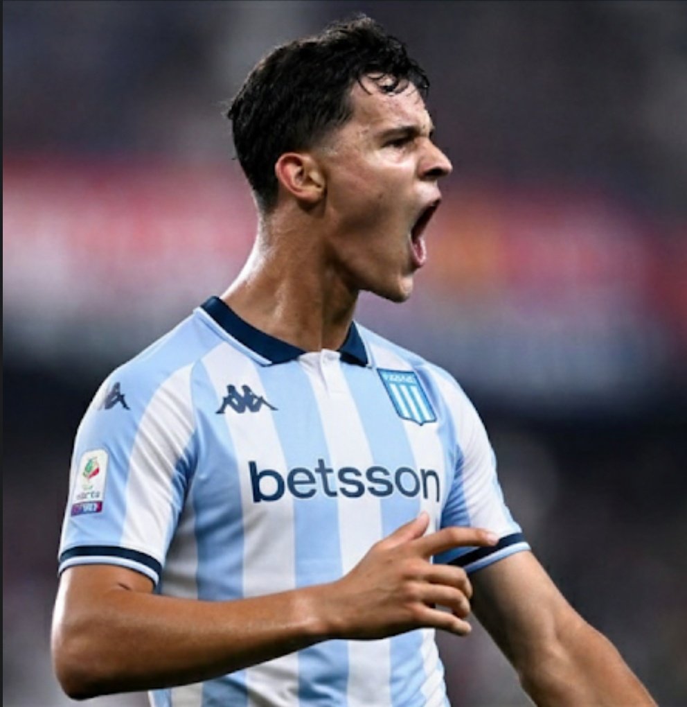 agusvcll tweet media