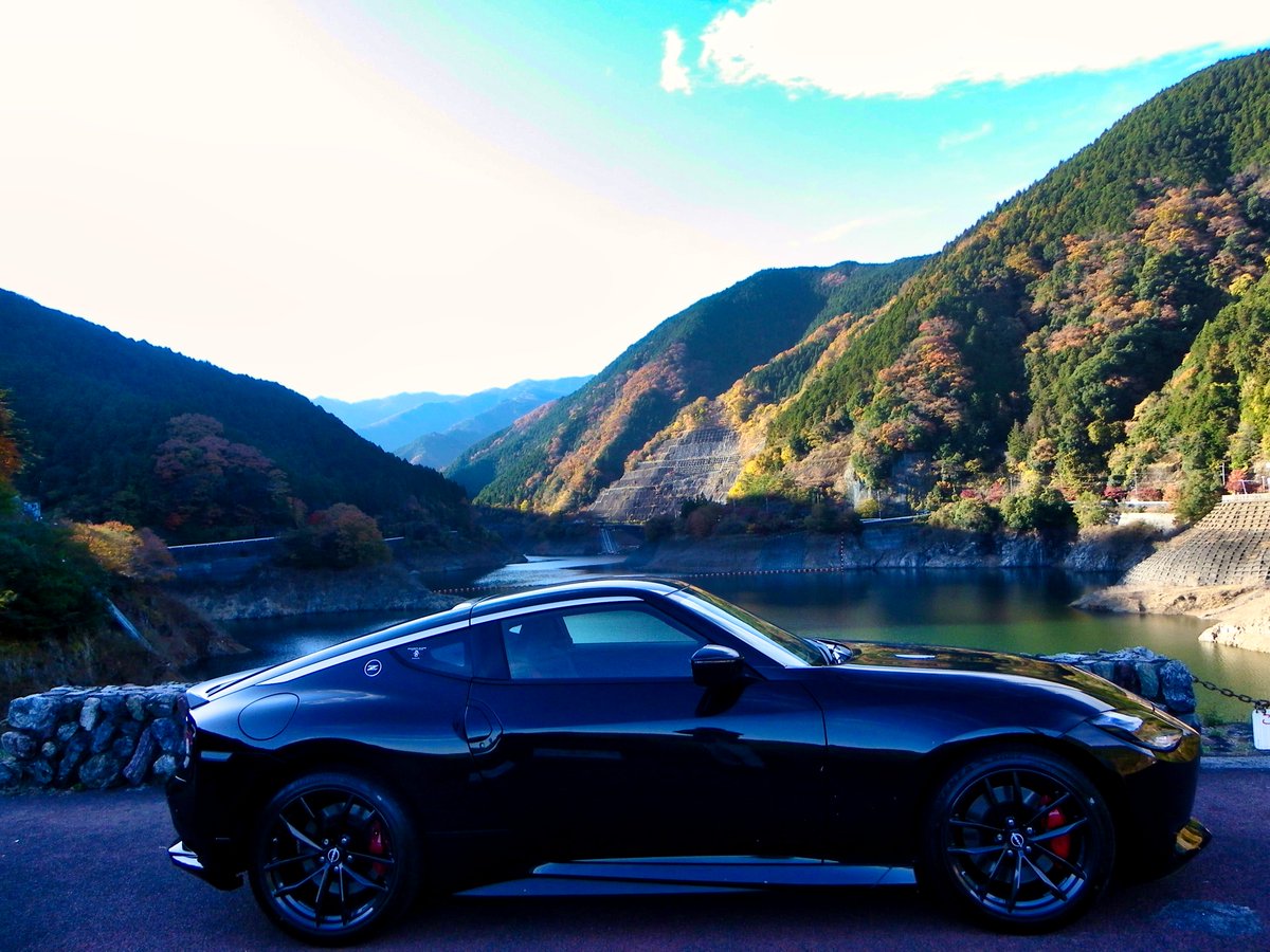 顕てぃー♂ tweet media