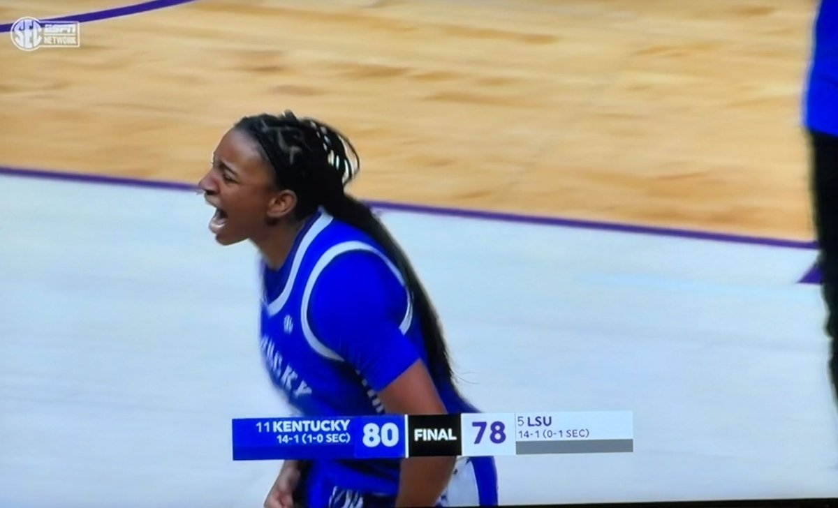 MrsTylerKSR's tweet image. KENTUCKY WBB UPSETS #5 LSU IN BATON ROUGE!!!!!

A buzzer-beater by Tonie Morgan! What a way to start SEC play!!