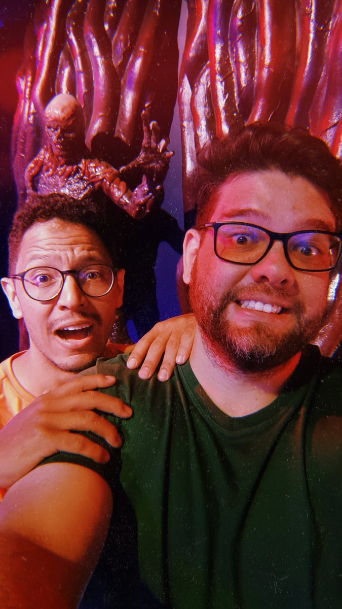 papersil's tweet image. E quando ficamos cara a cara com o Vecna e sobrevivemos. @pedrogote 😬