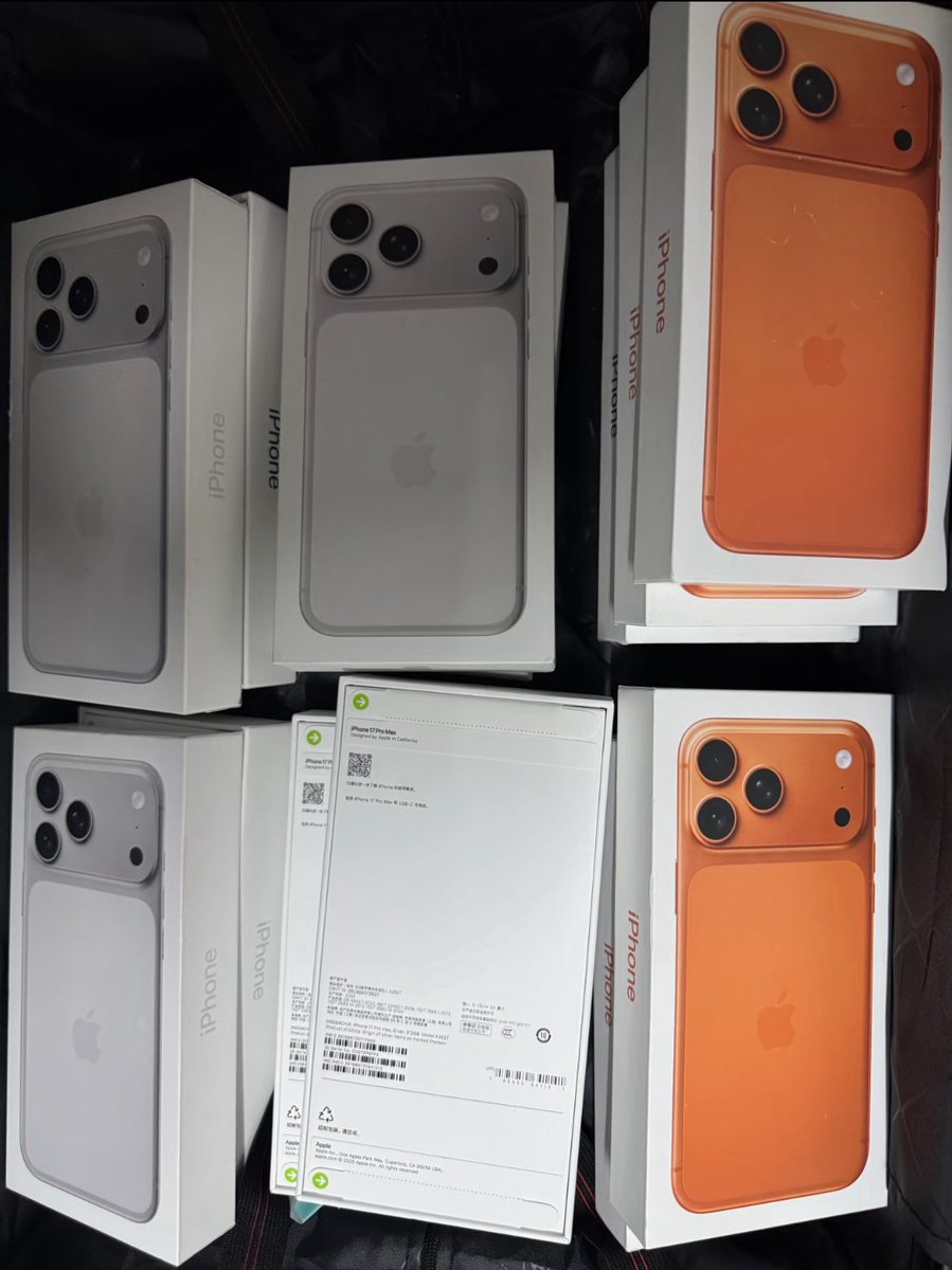 新年
明けましておめでとう御座います🌅🎍iPhone17Proプレゼント✨

是非ご応募ください✨

色はランダムです

🔻応募方法🔻
・フォロー
・リポスト
・いいね
・今お使いのスマホリプ

締め切り⏰
1月5日