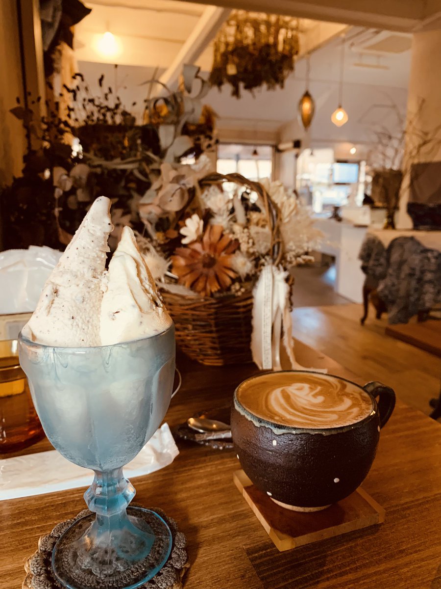 qnync888's tweet photo. 今年の初乗り

毎年恒例のGELATERIA FIOREへ行くと、今日は穏やかな感じだったので、オーナーとお喋りしてまったり過ごせました。😀 https://t.co/VUnpoaYmve