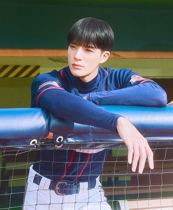 เพื่อนสนิท - Endorphine
ไม่บอกเธอ - Bedroom Audio
เพื่อนเล่น ไม่เล่นเพื่อน - Tilly Birds, MILLI
เพื่อนสนิทคิดไม่ซื่อ - ไอซ์ ศรัณยู
เพื่อนไม่จริง - Polycat
friend zone - Three Man Down
แอบบอกรัก - Jaonaay
ใครเพื่อนแก - bamm
เพื่อนไม่รัก - มิน Kamikaze