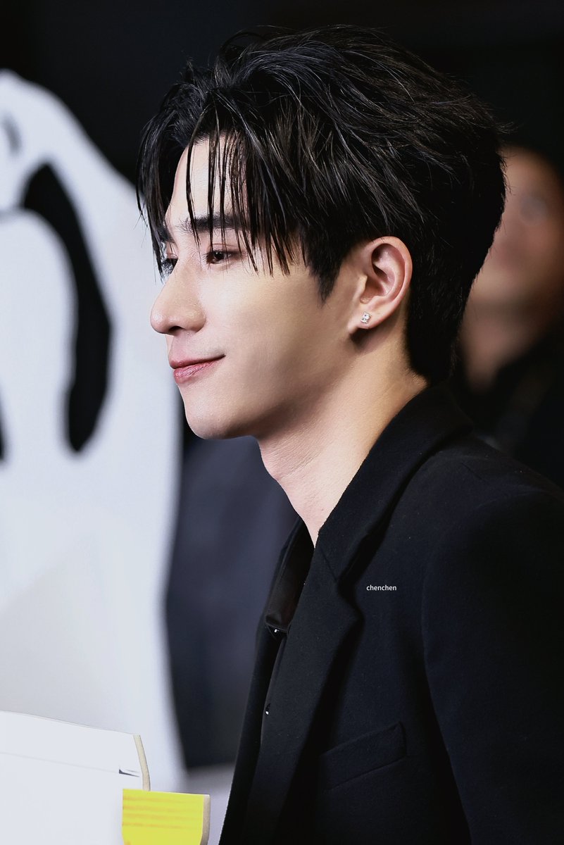 CHENCHENPPE's tweet photo. Perth always welcomes new fans and never forgets old ones.😊
This is the same for us, and we also welcome more people to love him. He is a very good boy.
This is a warm family.

6 YEARS KDPPE

#PerthTanapon #KDPPE https://t.co/L4ENtcfddw