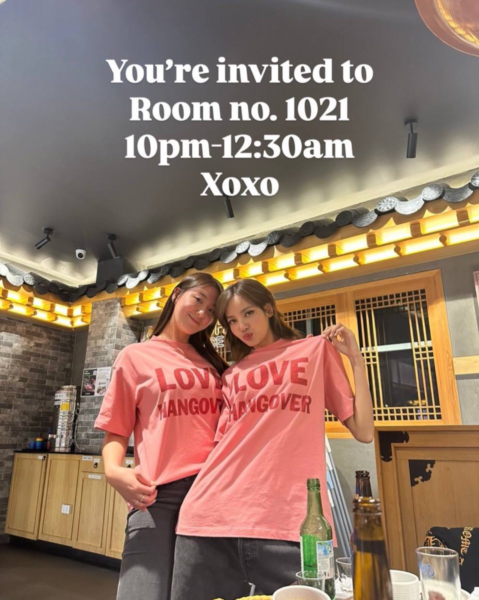 lisa love hangover shirt???? and whats the invite when was this omg, image size:958x1200