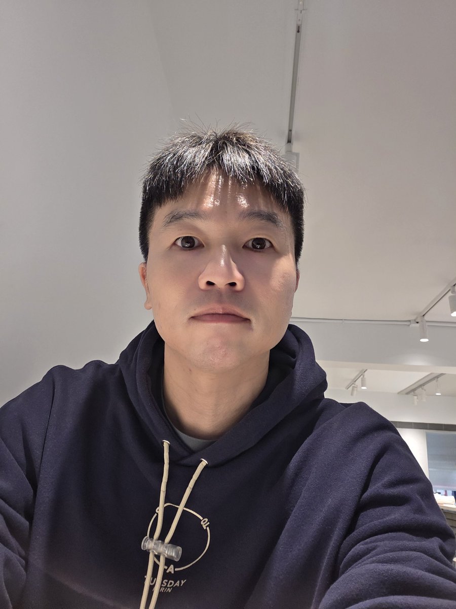 休假，但還沒清醒😂，還在跨年支援的疲勞狀態。