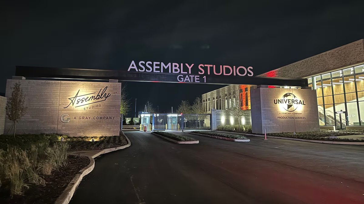 GA_Production's tweet photo. ππ¬ @assemblyatlanta Readersβ Choice in film + TV in 2025: Atlantaβs film industry navigates post-strike uncertainty π€
β https://t.co/SR63G7MpF0 | via @artsatlorg
#Georgia #AssemblyStudios https://t.co/UxbJUalnMk