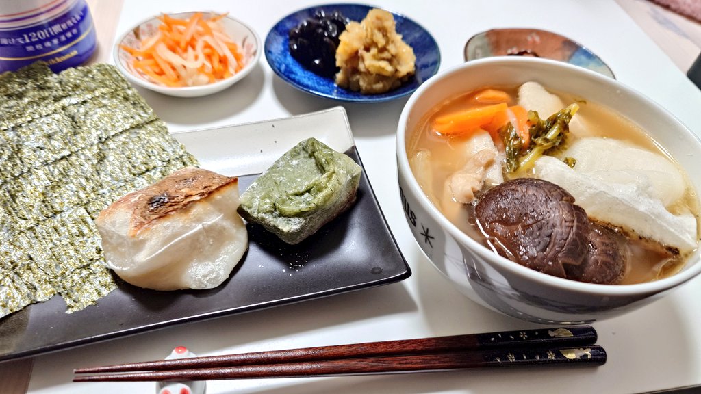 おせちです(* ˘ ꒳​ ˘ *)🎍 