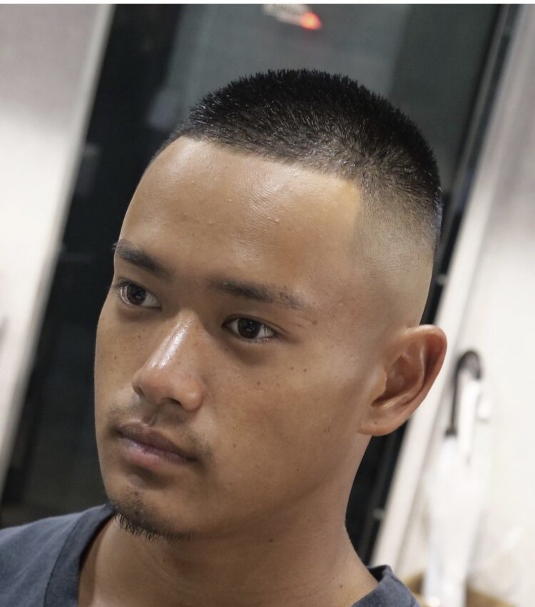 嫁さんにフェードの入ったおしゃれ坊主にしてくれって頼んだらこうなっ