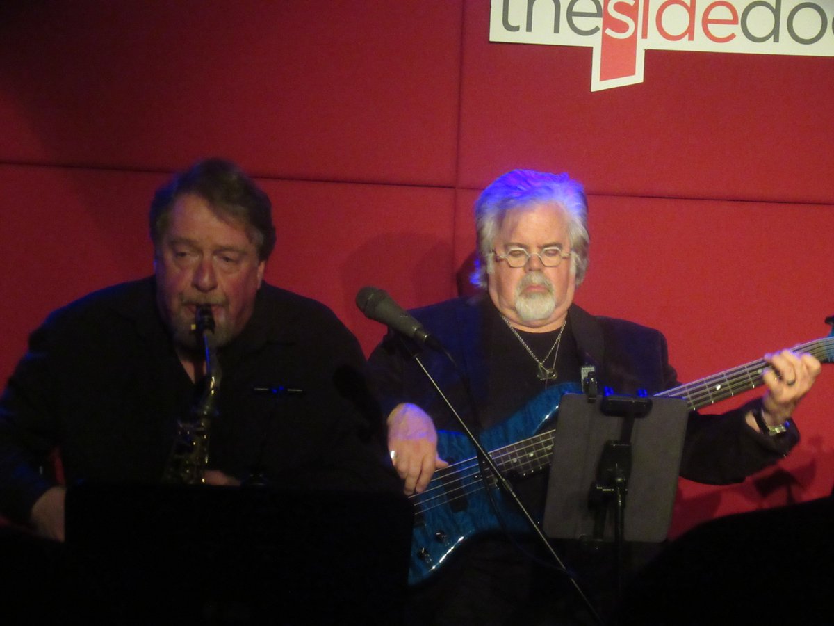 QOTDCT's tweet image. #RecentlyInCT / #RecentConcertsInCT:
The @EricMintel1 Quartet at the Side Door Jazz Club in #OldLyme, 12/21/2025