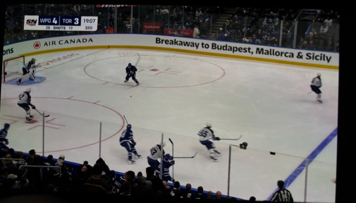ThomasMacKay's tweet photo. @Steve_Dangle How doesnt this result in a shot on goal??
MAAAAXX!!!!! https://t.co/OmKcblGiXa