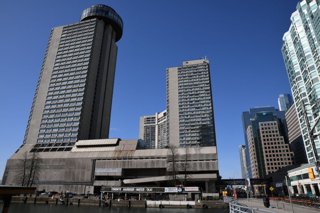 Online registration has officially sold out!

A small number of day passes will be available on March 1st.

We do not recommend travelling from far away if you have not preregistered for the event. There will be no at-the-door registration available.

📷 : <a href="/catameep/">Catameep Snow Panther</a>.bsky.social