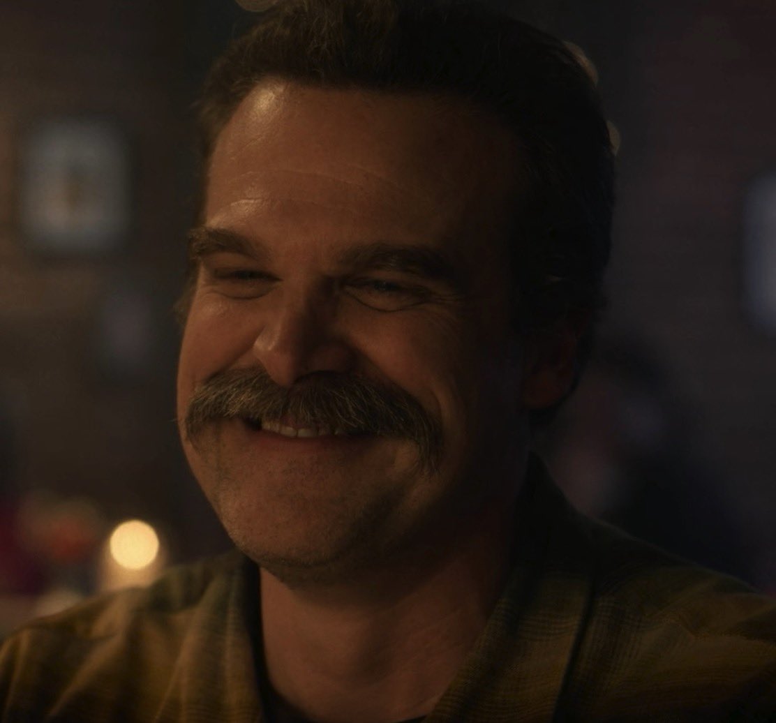 bravoaxolotl's tweet image. Jim Hopper I’ll never forget about you