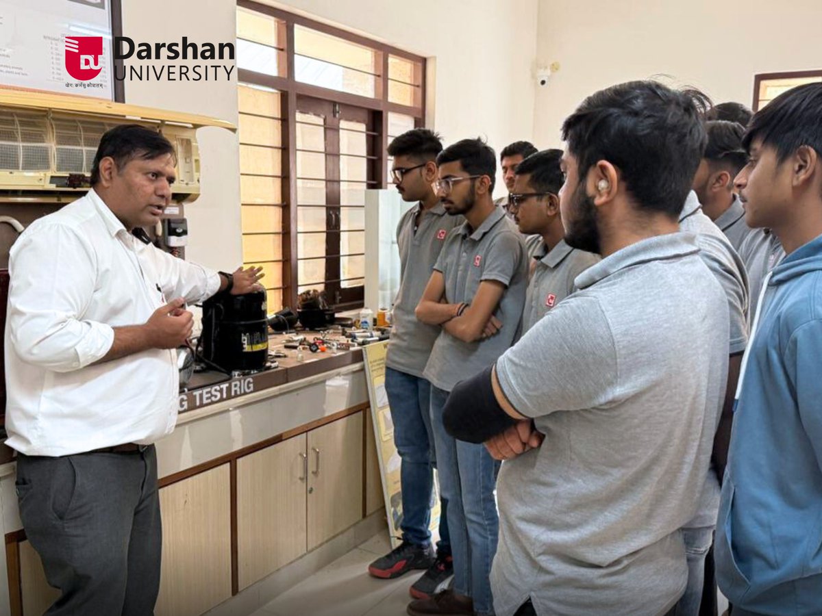 DarshanUniv's tweet image. The Department of Mechanical Engineering at Darshan University successfully organized the “SSIP Integrated Technology Skill Development Camp” from November 24 to 28, 2025.

#DarshanUniversity #MechanicalEngineering #SSIP #SkillDevelopment #3DPrinting #ARVR #EngineeringEducation