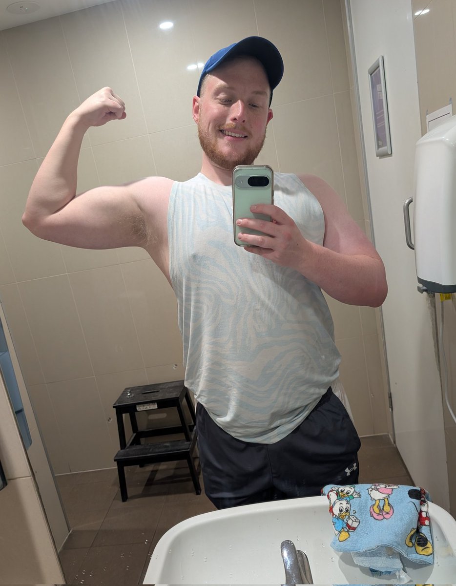 First douchey gym bathroom pic of 2026