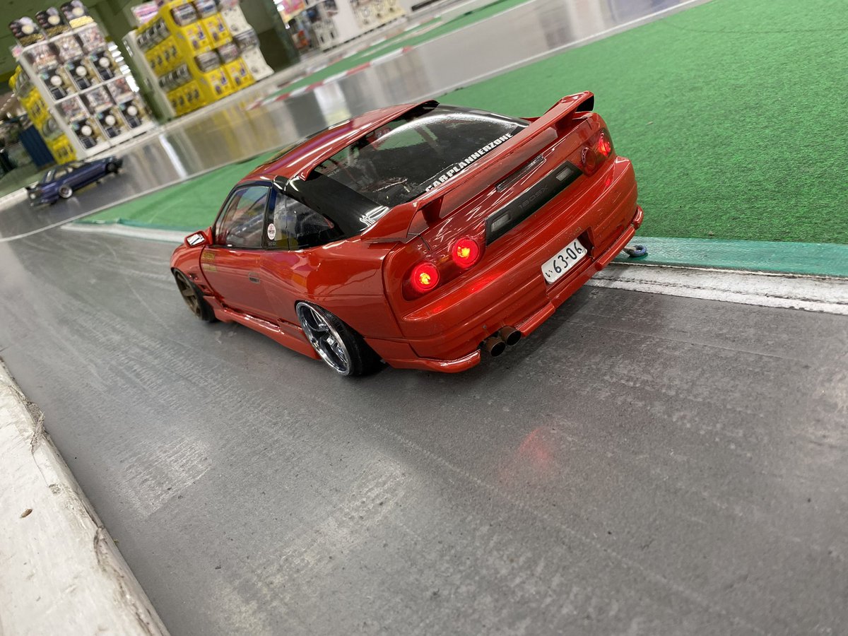 ABCホビー180sx後期純正ウィング 未塗装余してる方居ませんか？ 作り