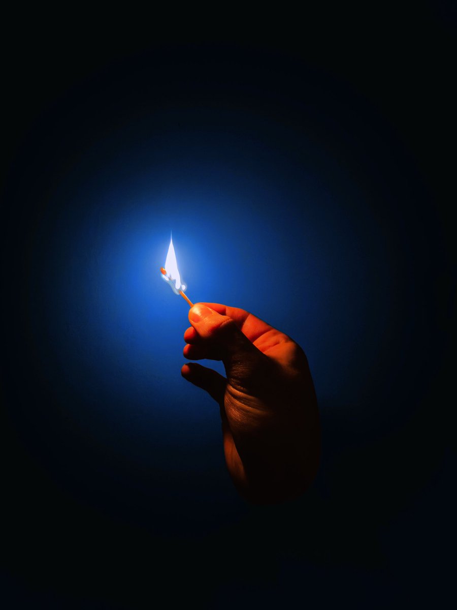 JesseCanady27's tweet image. blue flames