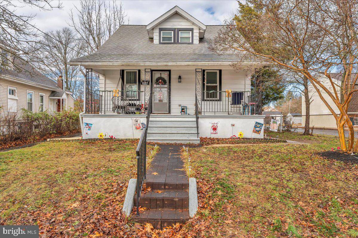 FamousJohnny's tweet image. 304 E LINDEN AVE, Lindenwold, NJ 08021 is now under contract.
See this listing and more on my website: thefamousjohnnygroup.com/d8rdy1lw