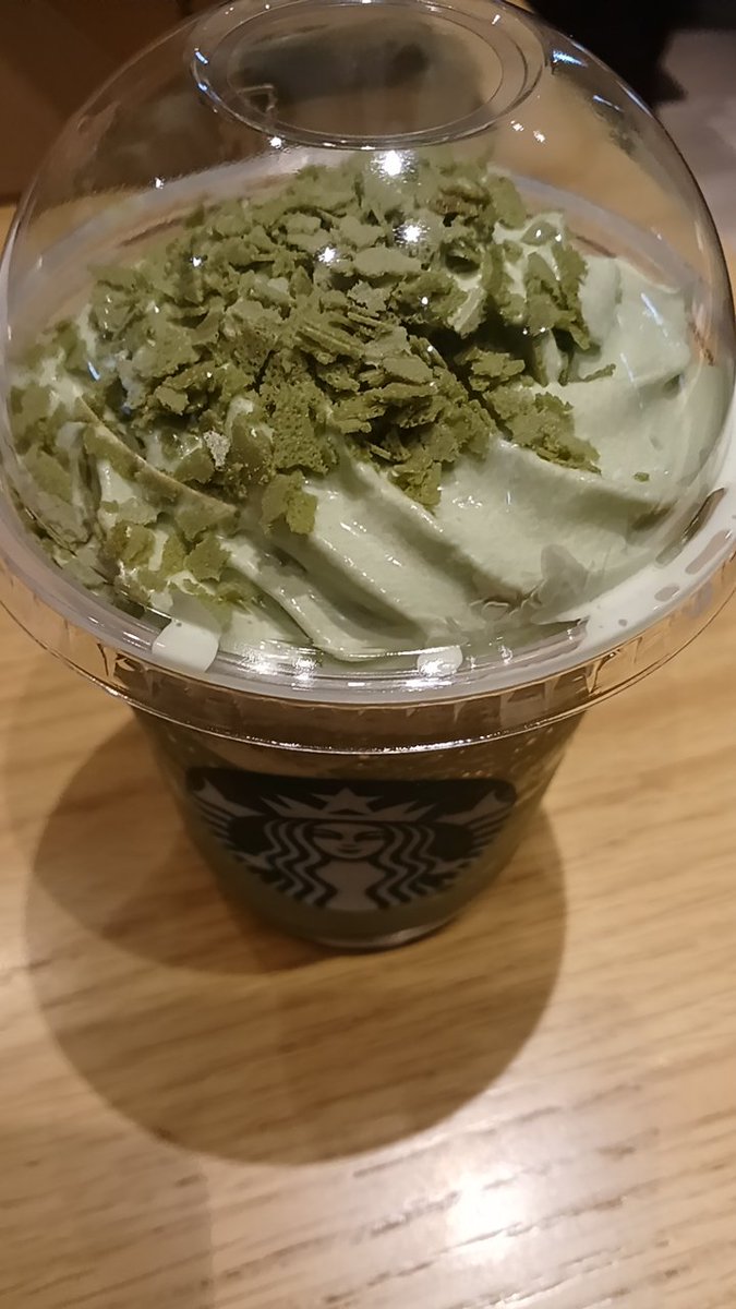 get080808's tweet photo. 美味しかったです✨
今年もよい１年にしたいです😊

#スターバックス https://t.co/pIN9IyMu1k
