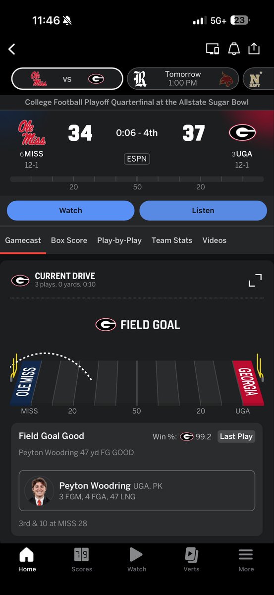 Scatooo12's tweet photo. I’m confused who’s winning ? https://t.co/m3OuywQrAE