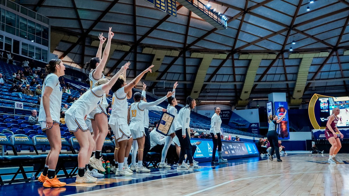 NAU Runs Away from Montana in Big Sky Opener

🏀tinyurl.com/8b7frbtr

#RaiseTheFlag | #BigSkyWBB