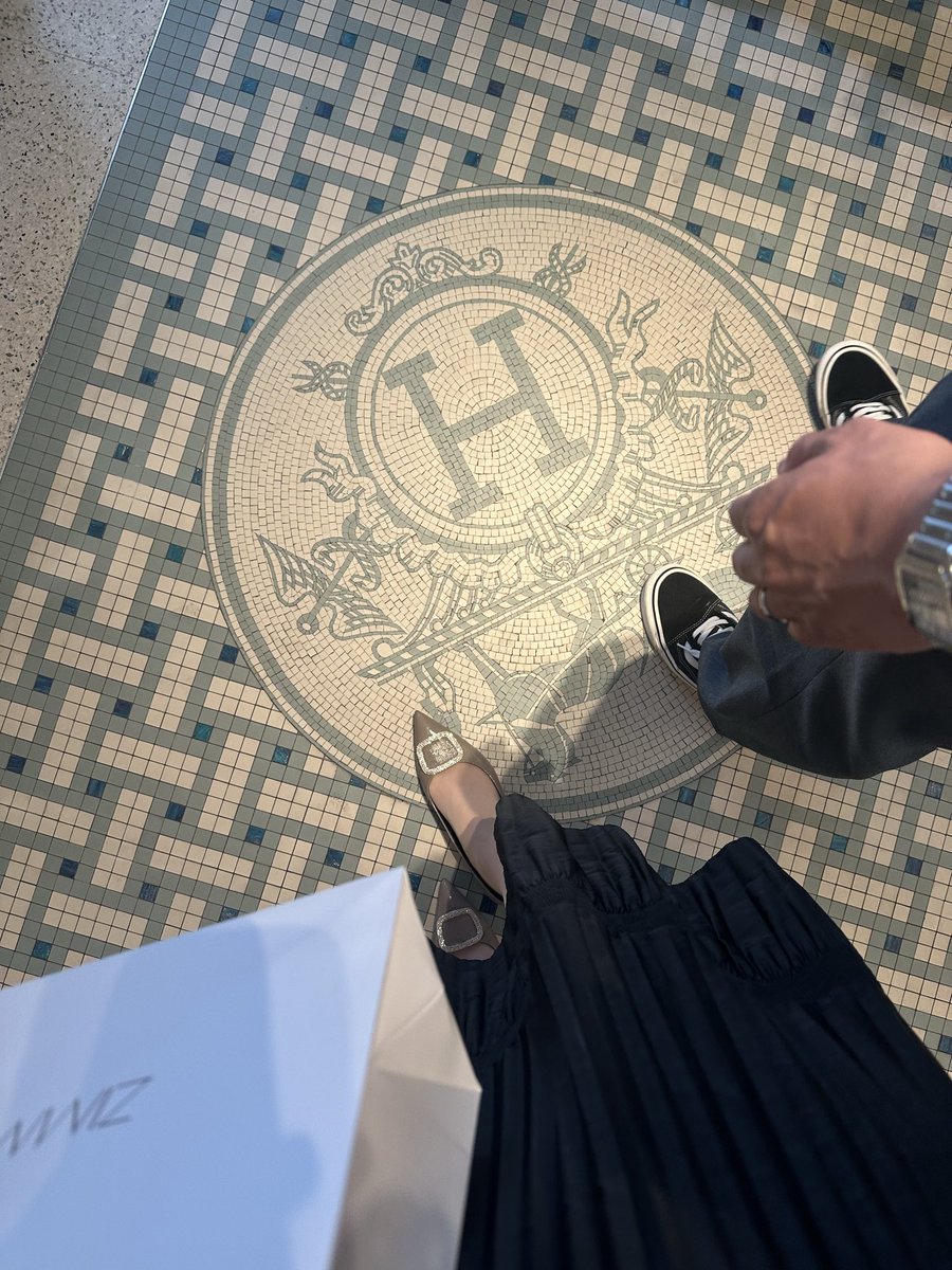 ロンシン様　15日まで 悔しすぎて爆速で買い戻しました！！！