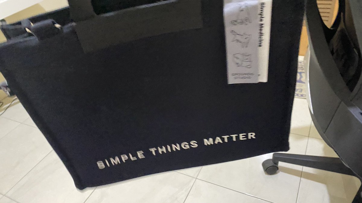 halfpha's tweet image. Wts Catto Tote Bag Medium Grounds Studio
Pembelian okt 2025
Masih baru jarang bgt dipake
Masih lengkap sm zipper bagnya juga (packagingnya)

265k