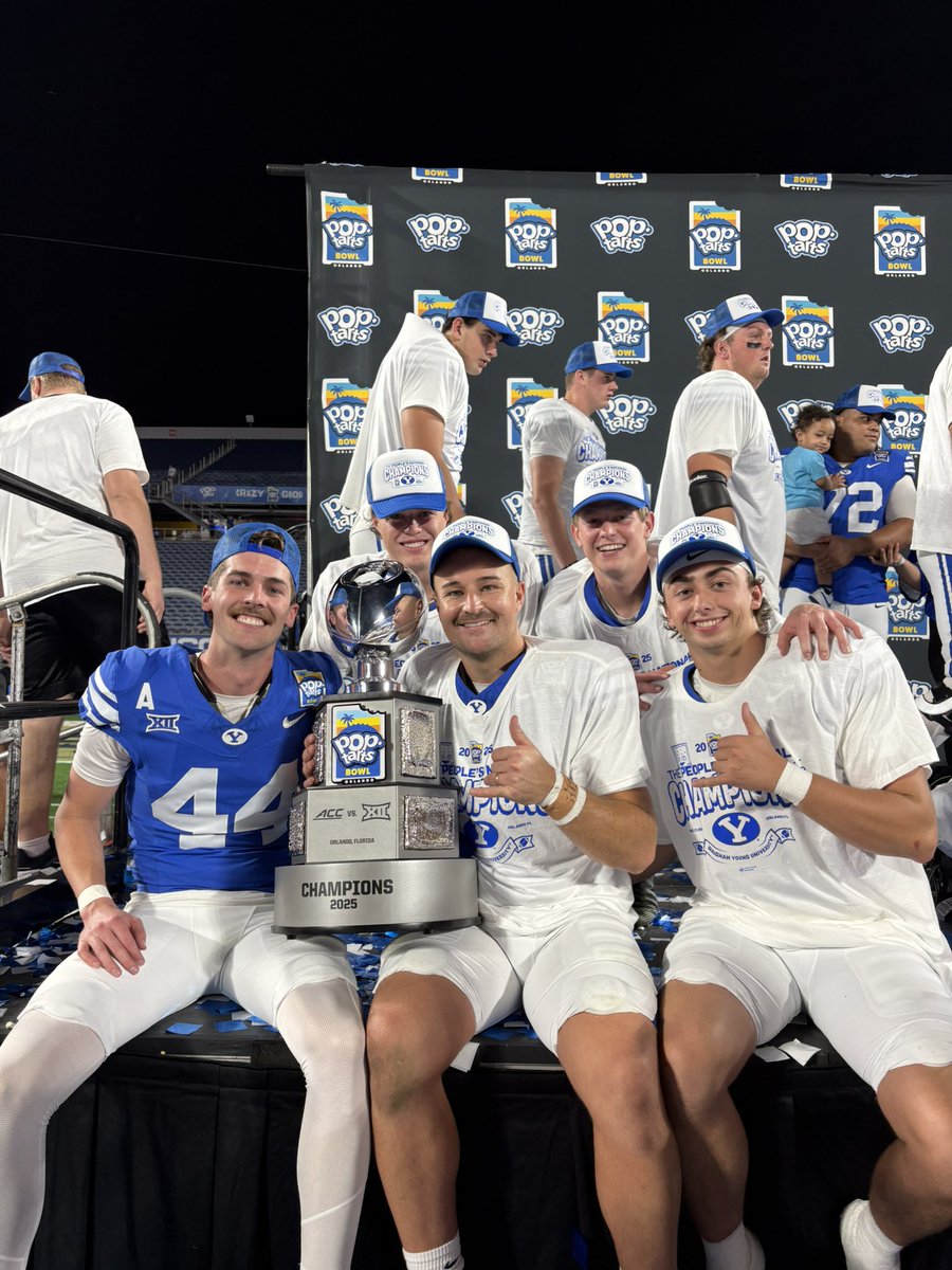 Sam Vander Haar tweet media