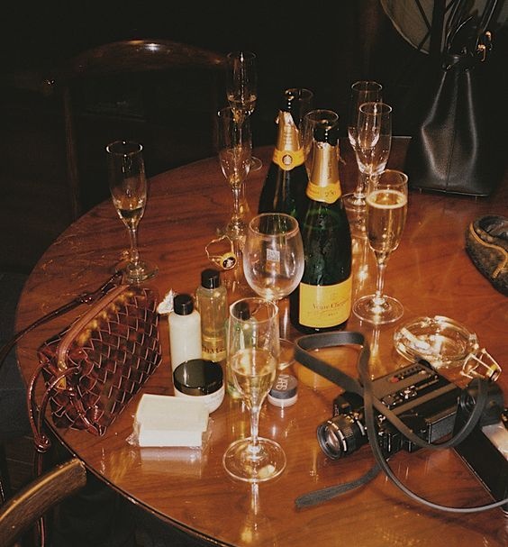 ` อศิรา tweet media