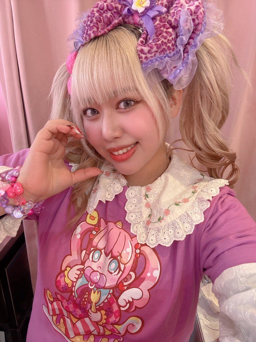 14時から りーちむ💜出勤しました！！ しなこちゃんTシャツ¥2800-